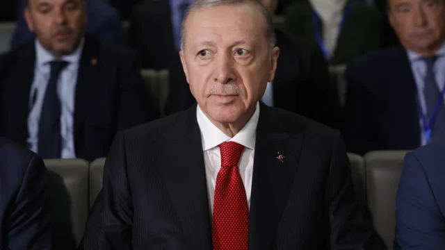 erdogan-obvini-instagram-i-drugi-socialnite-mreji-v-digitalen-fashizam 06 08 2024